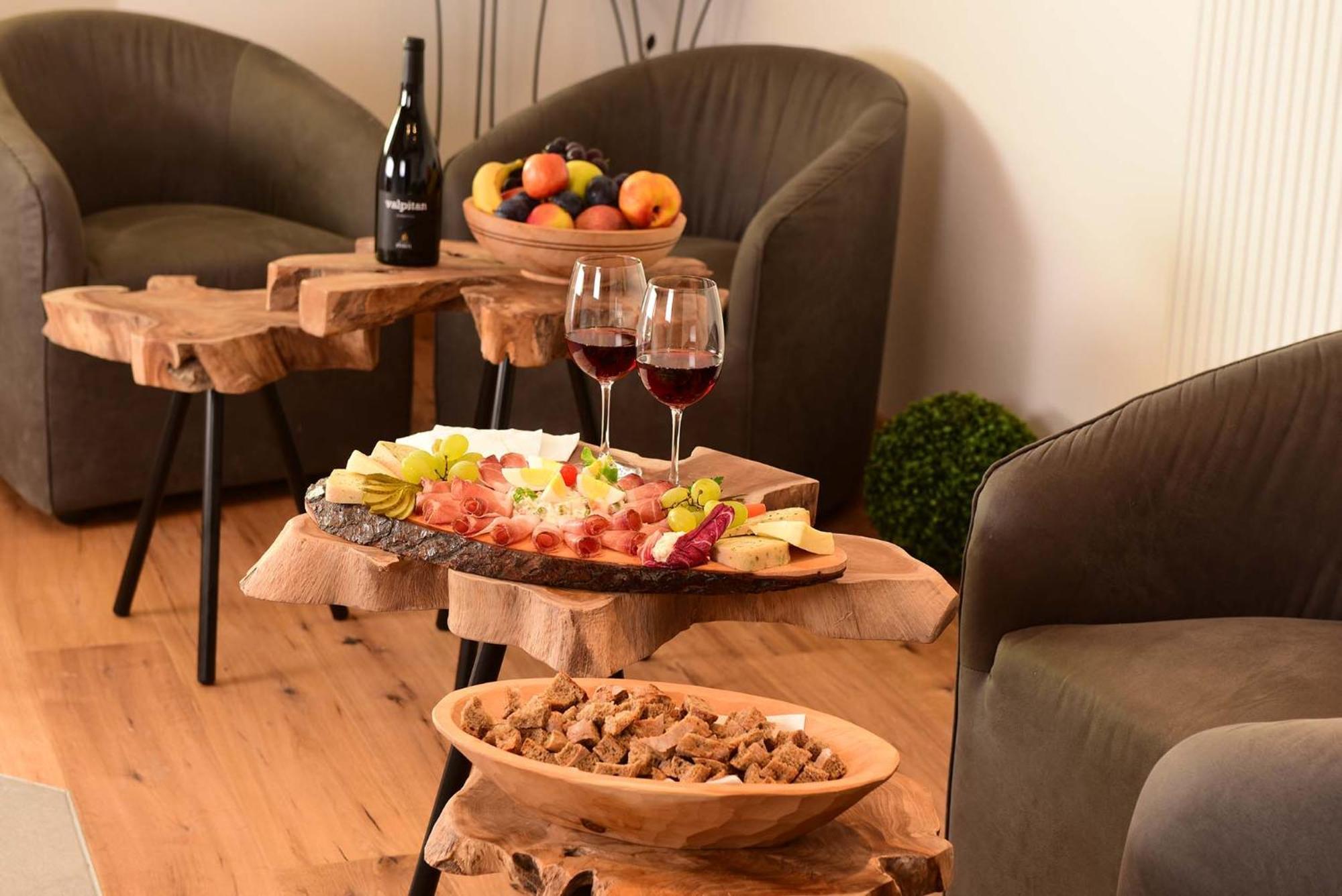 Hotel Tirolerhof 테렌토 외부 사진